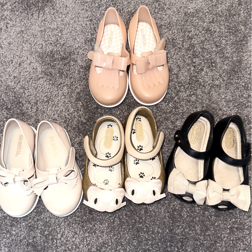 Mini Melissa Baby Girl’s bundle! Beautiful, lightly worn!